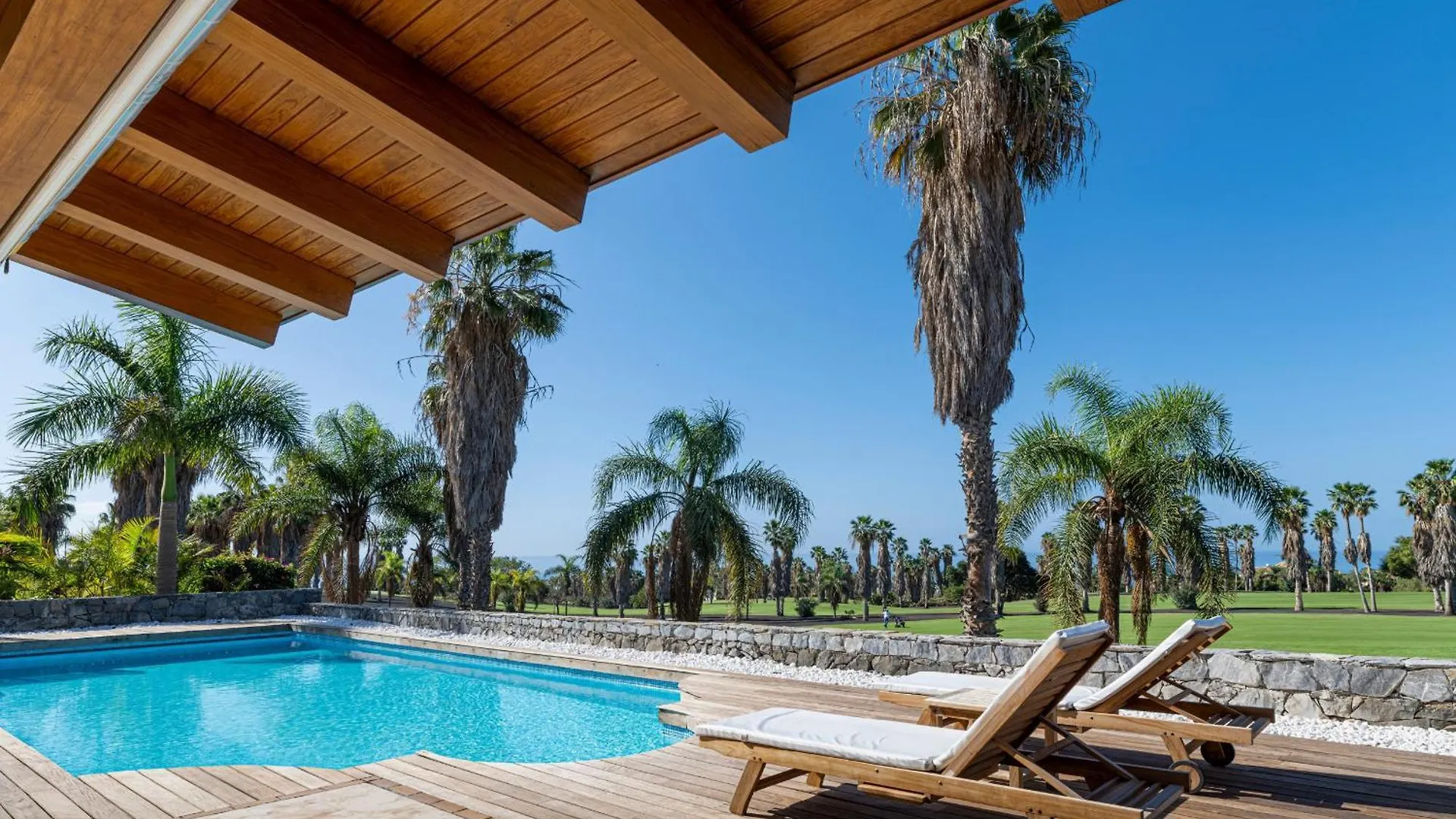 Villa Sunset Golf Retreat 阿德耶 西班牙